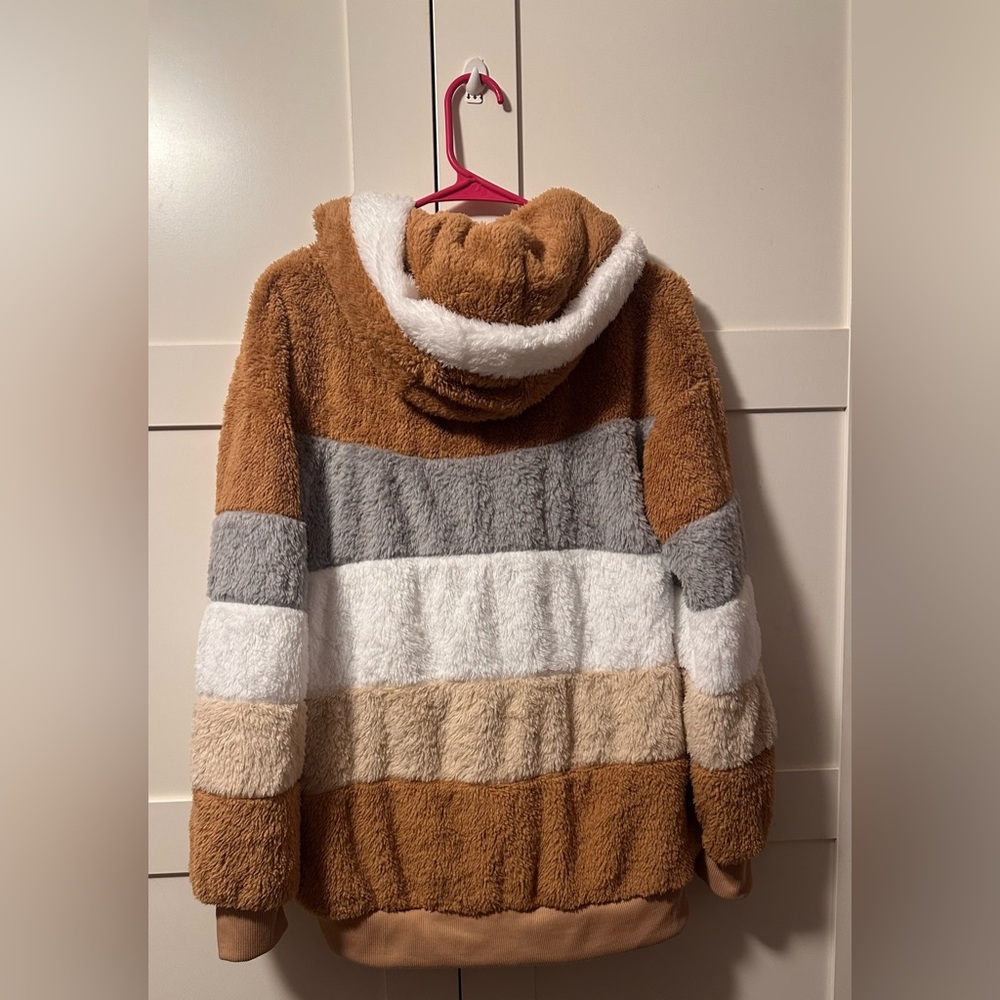 Striped Fuzzy Hooded Jacket - Picture 2 of 3